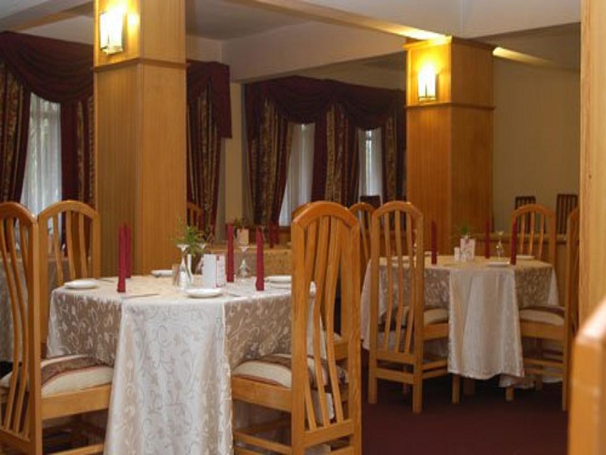 Golden Gate Hotel Κούμασι Εξωτερικό φωτογραφία