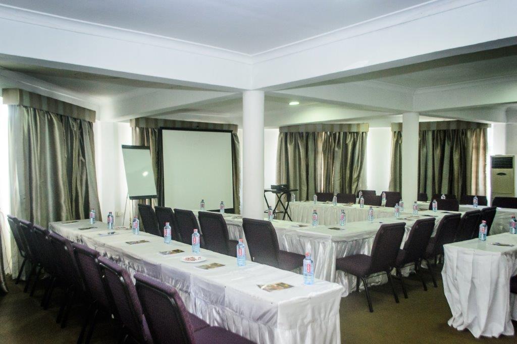 Golden Gate Hotel Κούμασι Εξωτερικό φωτογραφία