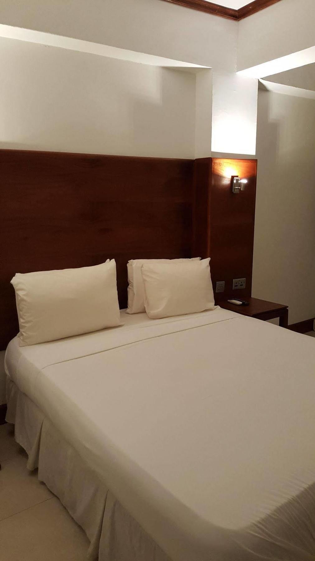 Golden Gate Hotel Κούμασι Εξωτερικό φωτογραφία